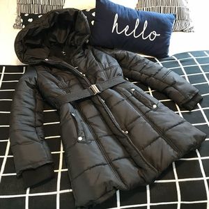 Black puffer long jacket size M